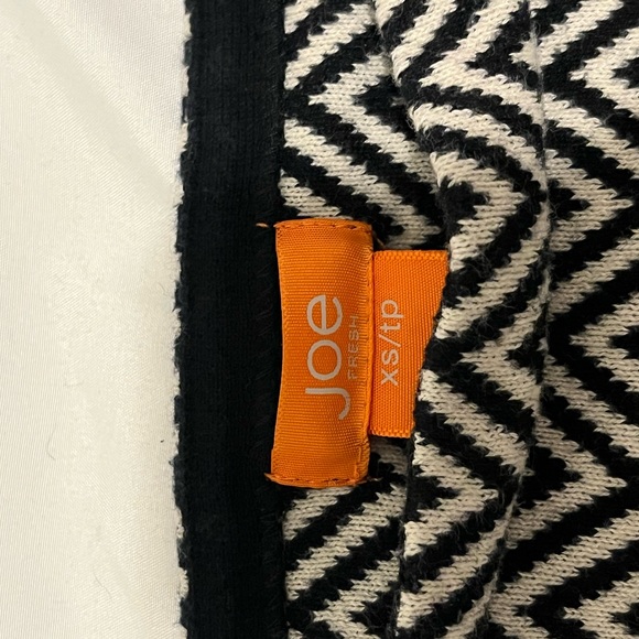 HOUNDSTOOTH CLASSIC RETRO MOSERN SWEATER MINIMAL DESIGN / BLACK & WHITE - Picture 4 of 4